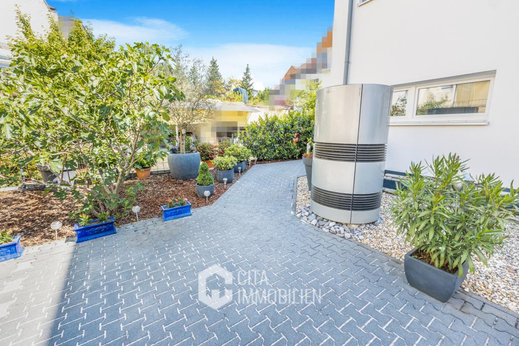 Exklusive Penthouse-Maisonette mit Dachterrasse & Stellplatz in Frankfurt-Preungeshei - Photo 3