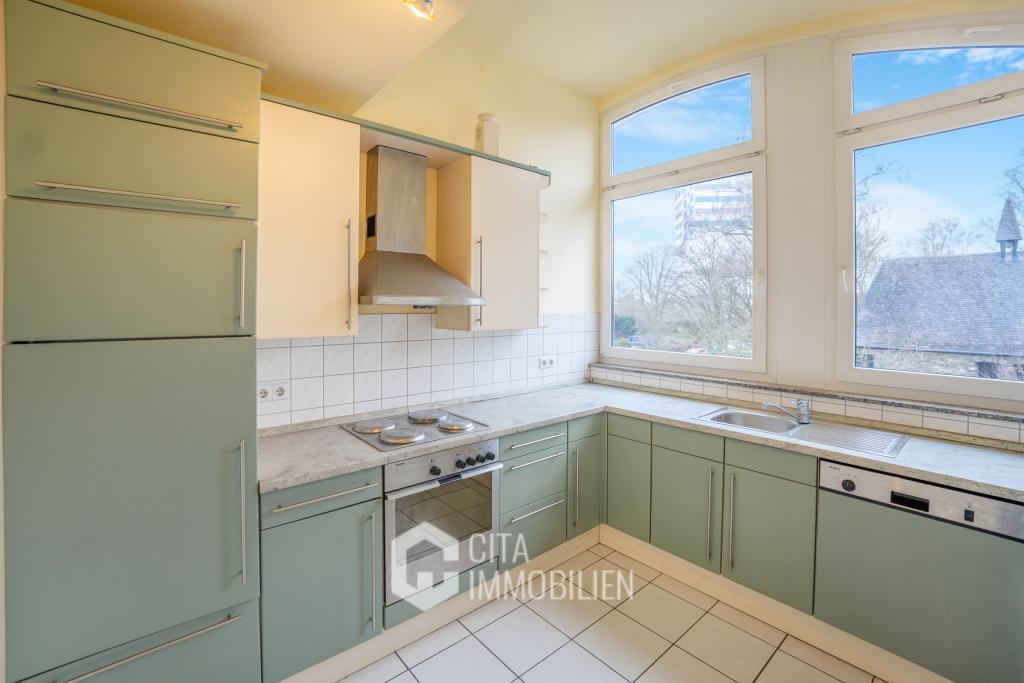 Frankfurt-Niederursel: Möblierte 2 Zimmer Maisonette mit Balkon - Foto 2