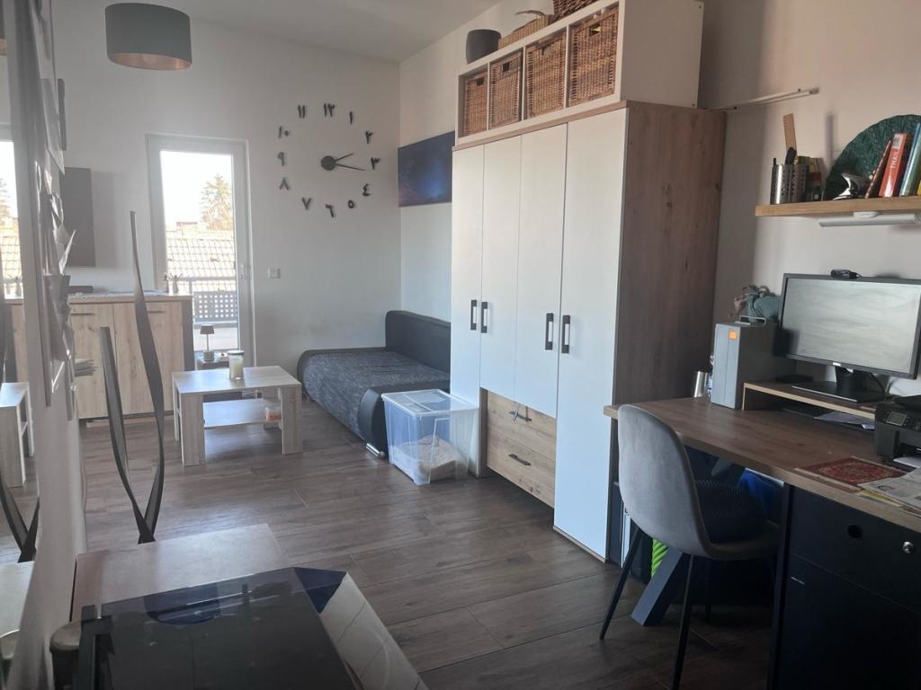Penthouse-Appartement mit Vollausstattung - Anfragen per Email! - Foto 3