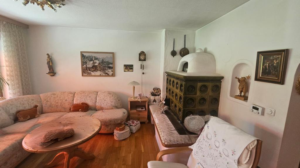 Wohnzimmer mit Kaminofen