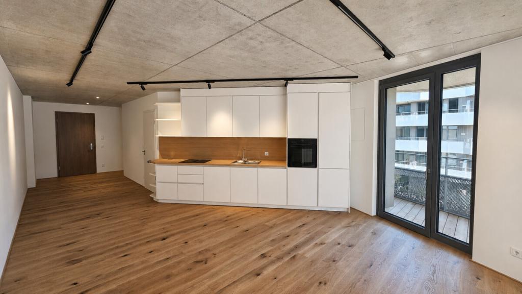 Designstarke Wohnung mit großem Balkon und maßgefertigter Einbauküche - Photo 4