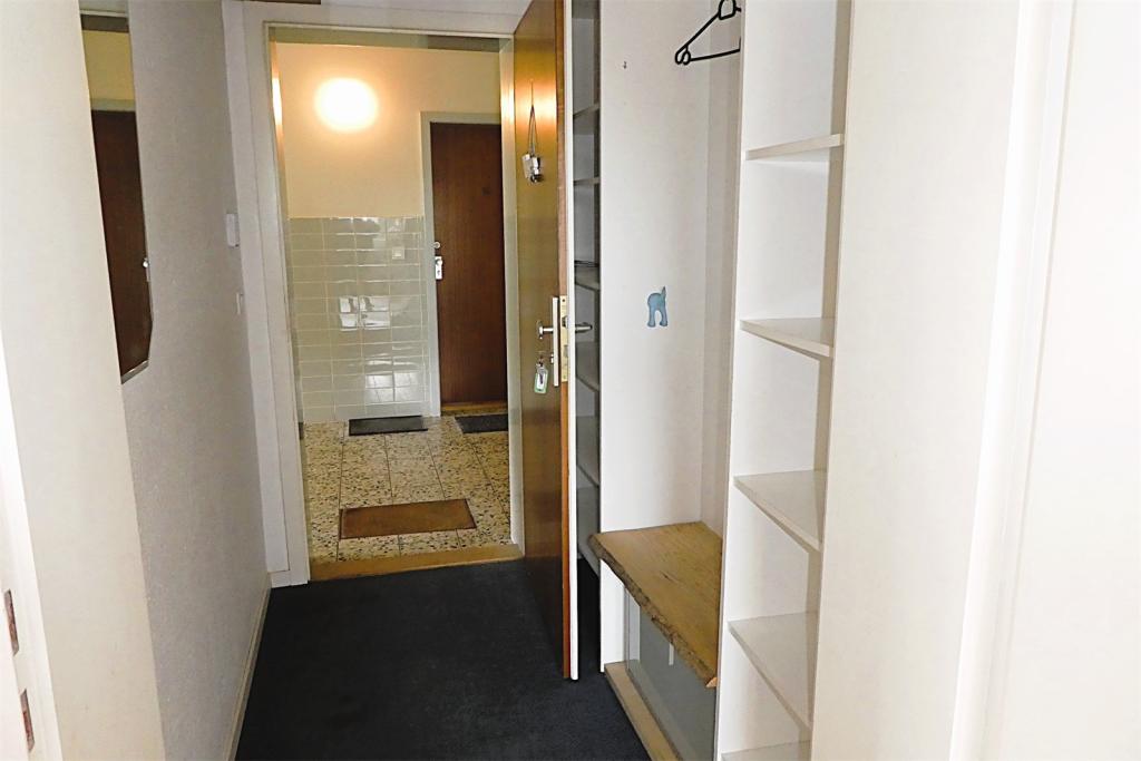 Flur mit Garderobe