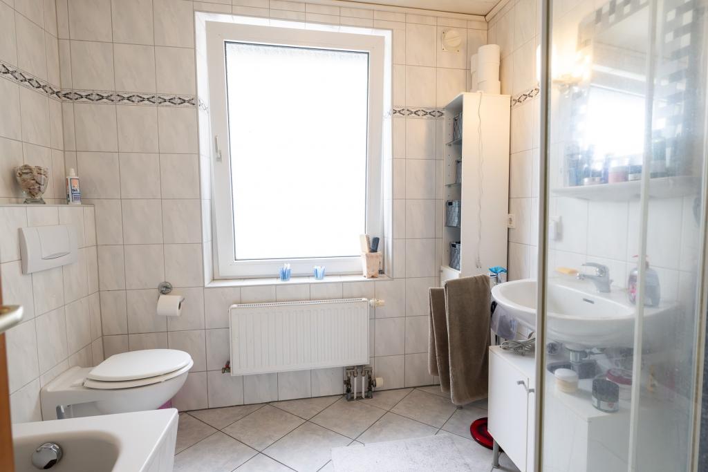 Badezimmer EG