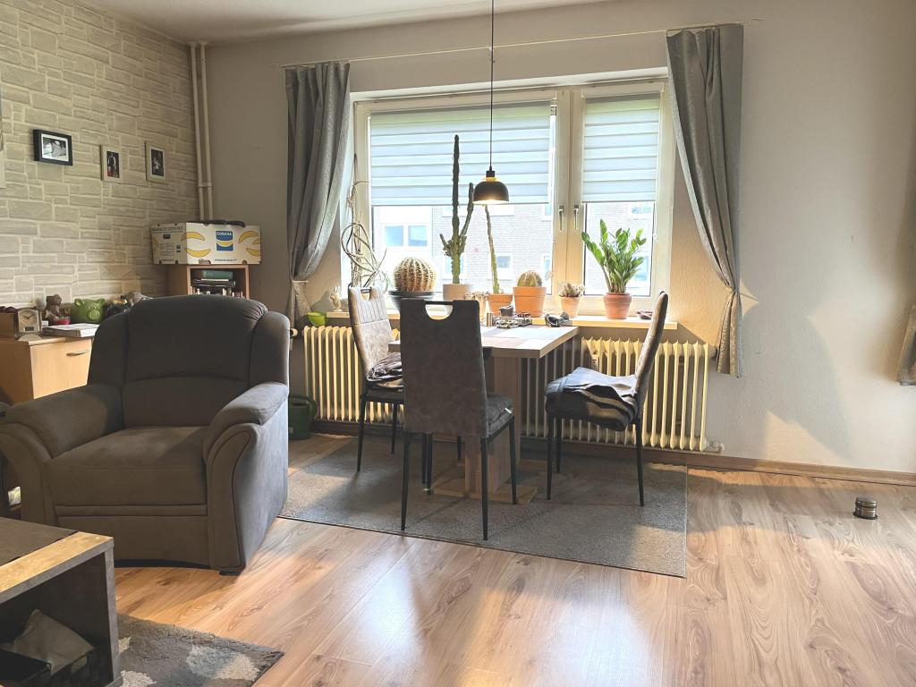 Wohn- Esszimmer