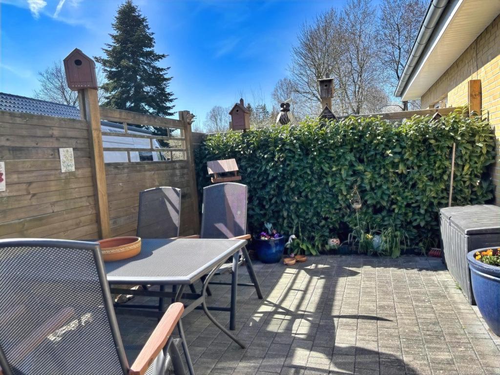 sonnige Terrasse Whg. 2
