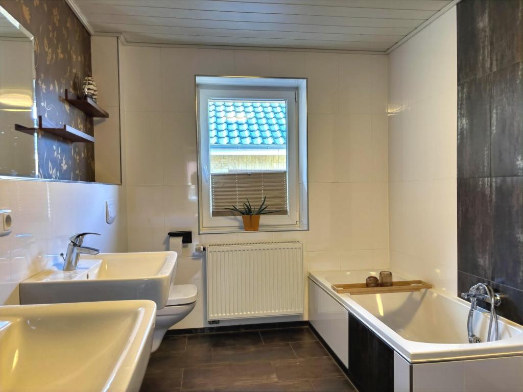 Blick ins Bad Whg. 4