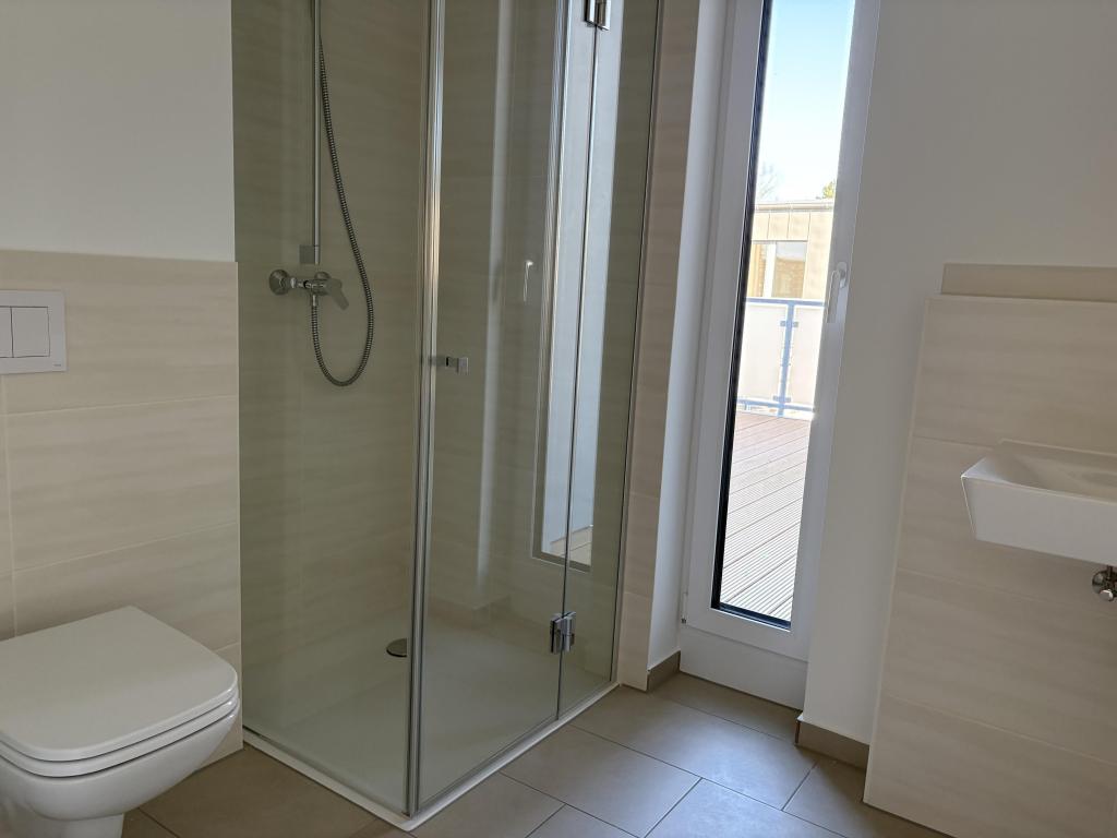 Erstbezug: Hochwertige Penthouse-Wohnung im Neubaugebiet Schleiterrassen im KfW 55 Standard - Foto 5