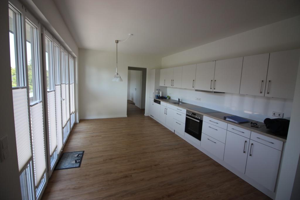 Moderne neuwertige Penthousewohnung im Bereich der Westlichen Höhe in Flensburg - Foto 3