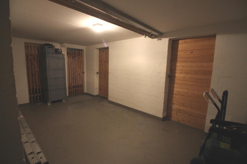 Ruhig gelegene 2 Zimmerwohnung / 2. OG mit Balkon und Keller - Foto 5