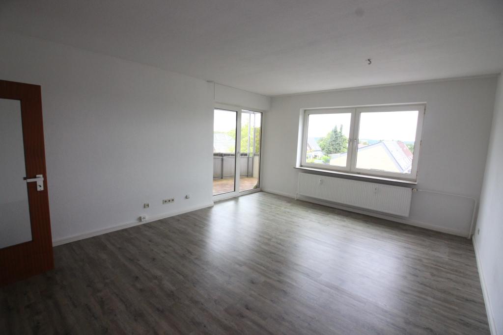 Ruhig gelegene 2 Zimmerwohnung / 2. OG mit Balkon und Keller - Foto 1