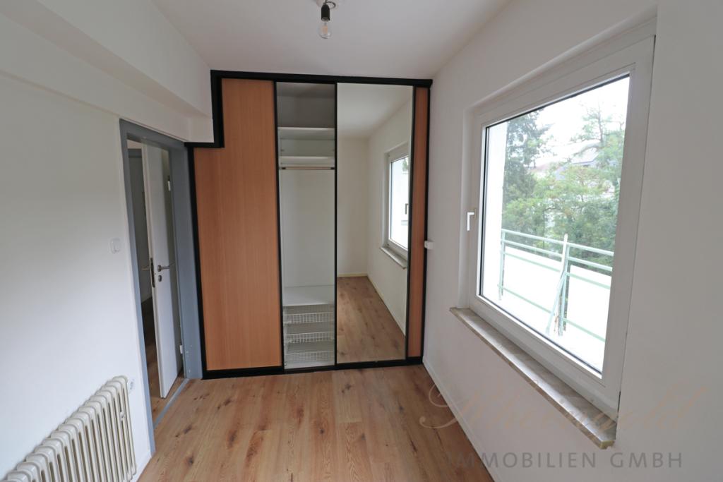 Schlafzimmer Bild 2