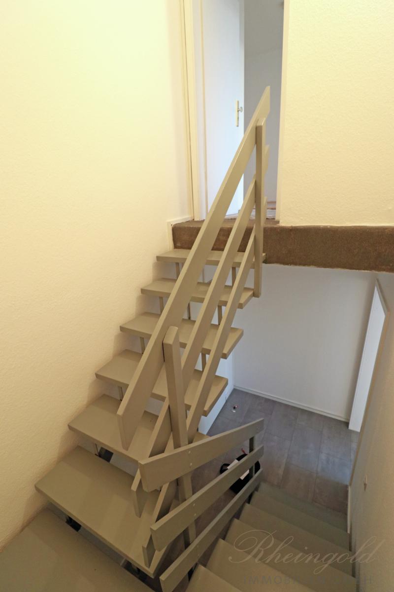 EE OG Treppe