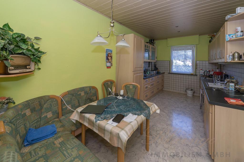 10 2OG K�che Esszi