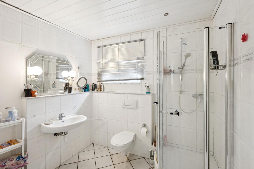 Badezimmer EF