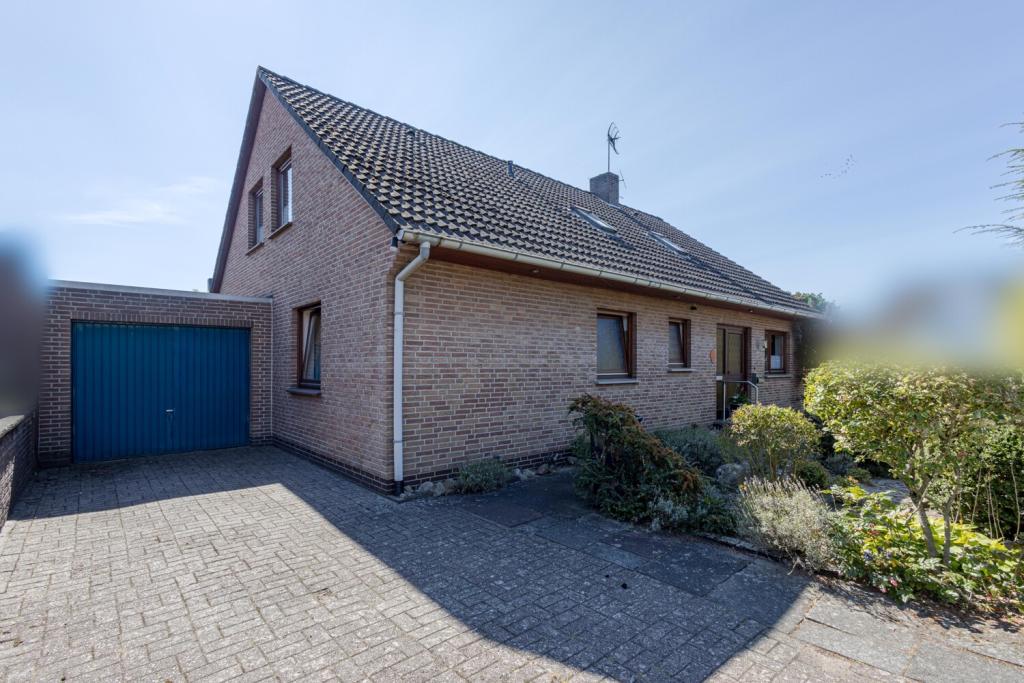 Garage Frontansicht