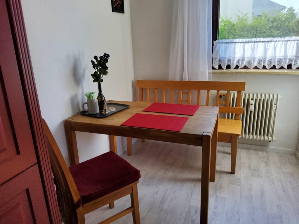 Schöne vollmöblierte 2 Zimmerwohnung zu vermieten in Neuried - Photo 4