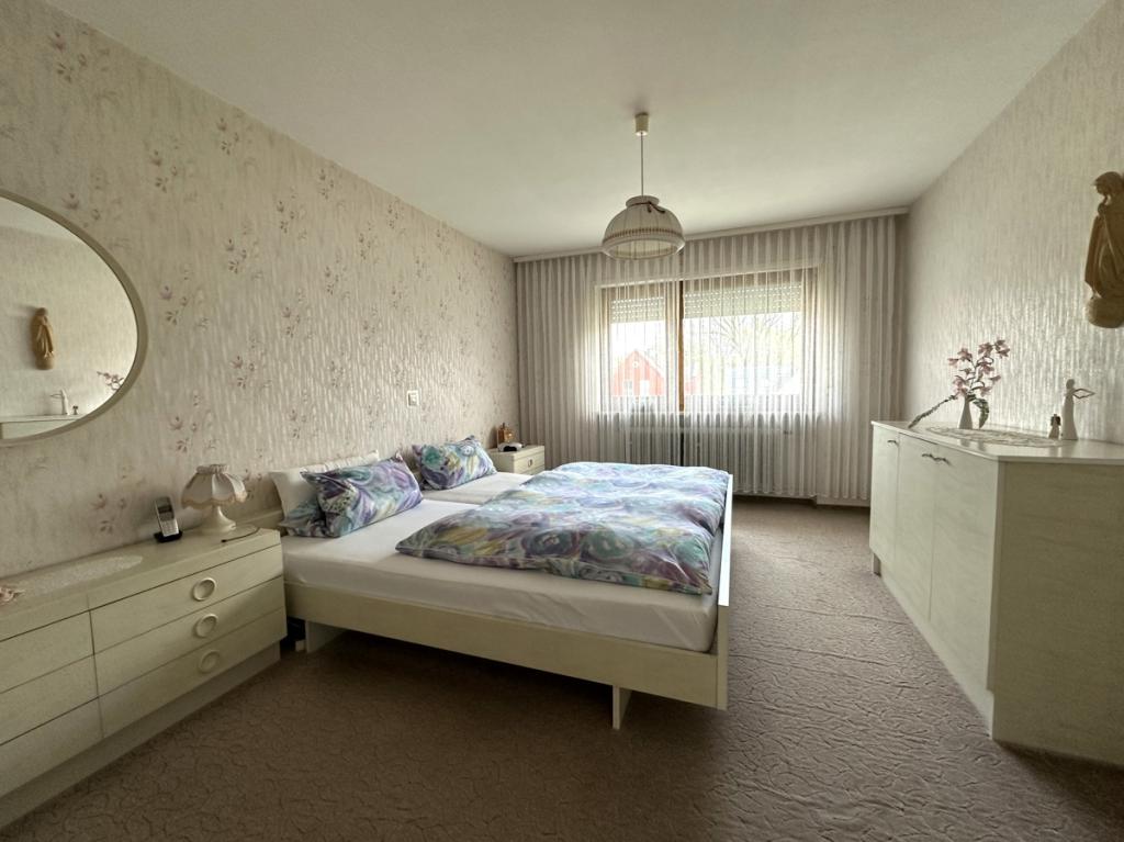 Schlafzimmer OG