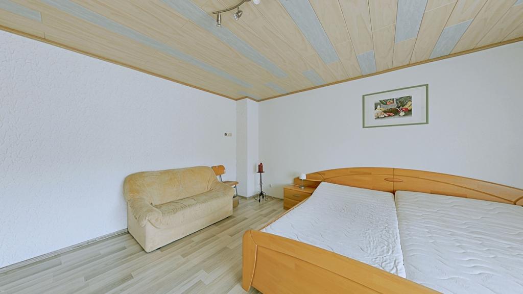 Schlafzimmer 1. OG