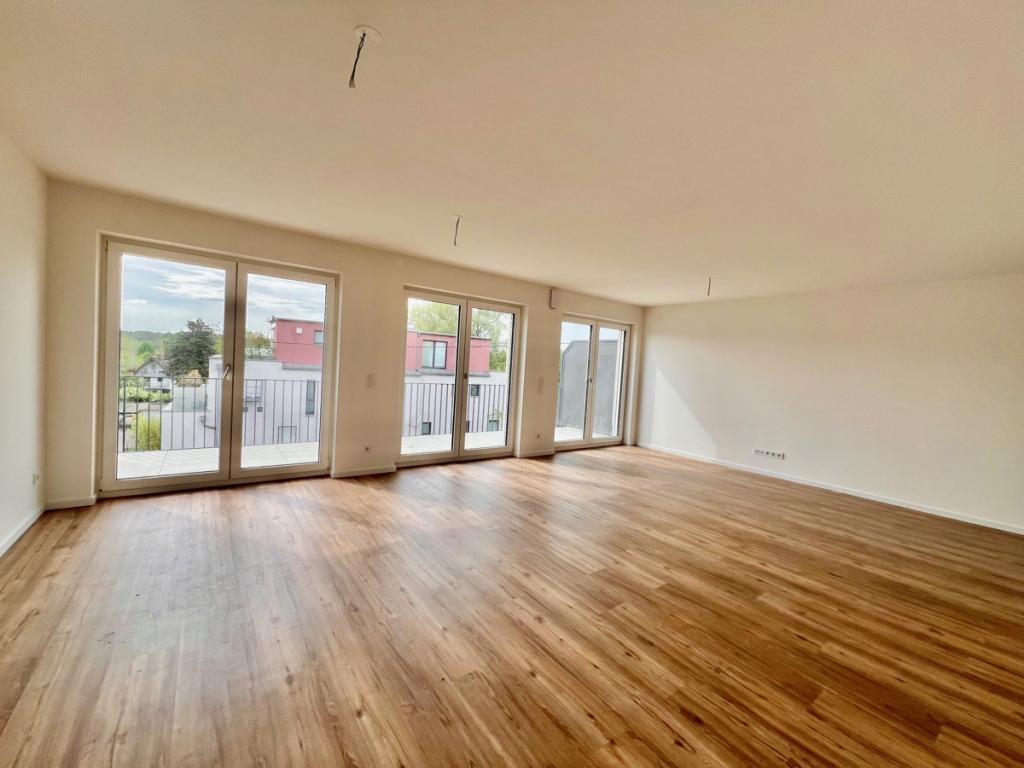 Attraktives Wohlfühlen in energieeffizientem Neubau als Erstbezug mit EBK, ablösefrei - Photo 2