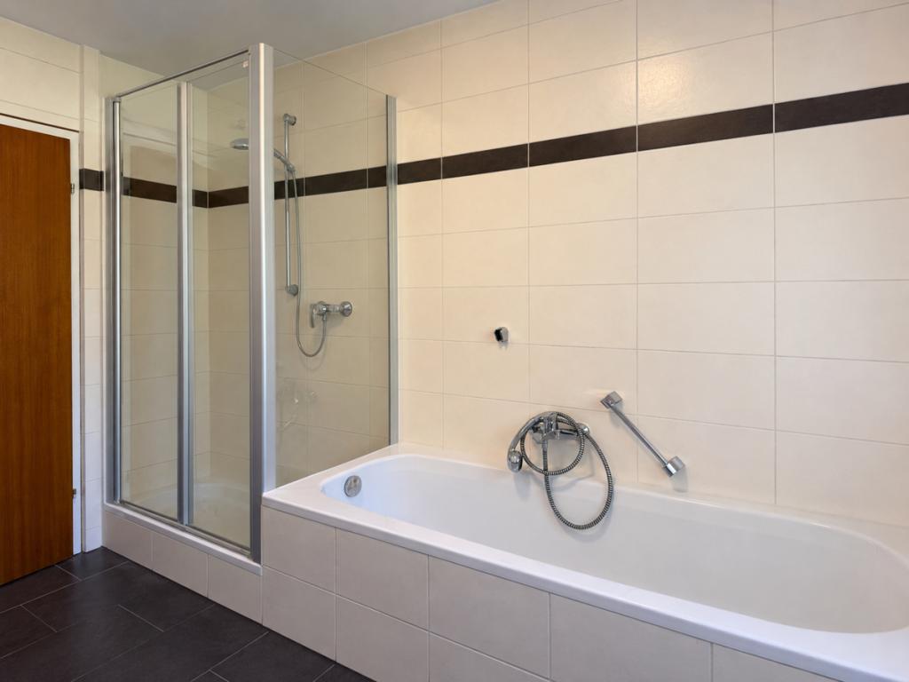 Großzügige 3-Zimmer-Wohnung mit überdachtem Balkon - Photo 3
