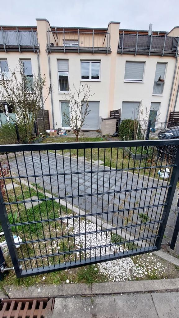 29-Haus hinten sicht.jpg
