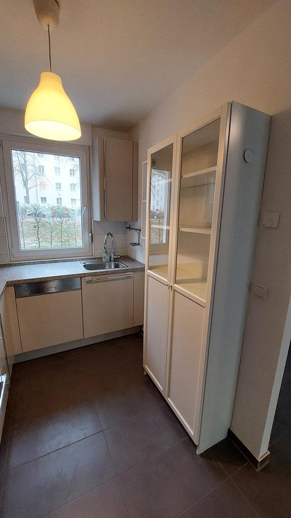 6-Küche schrank.jpg
