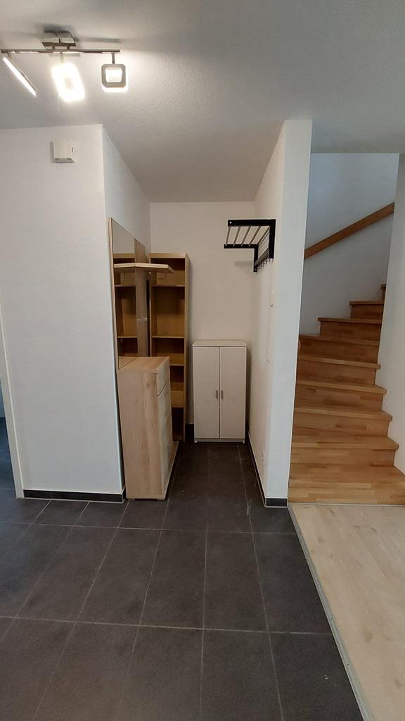 8-Garderobe EG.jpg