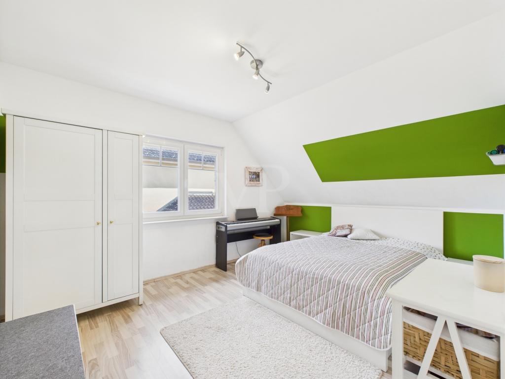 Schlaf-, Kinder- oder Arbeitszimmer 3