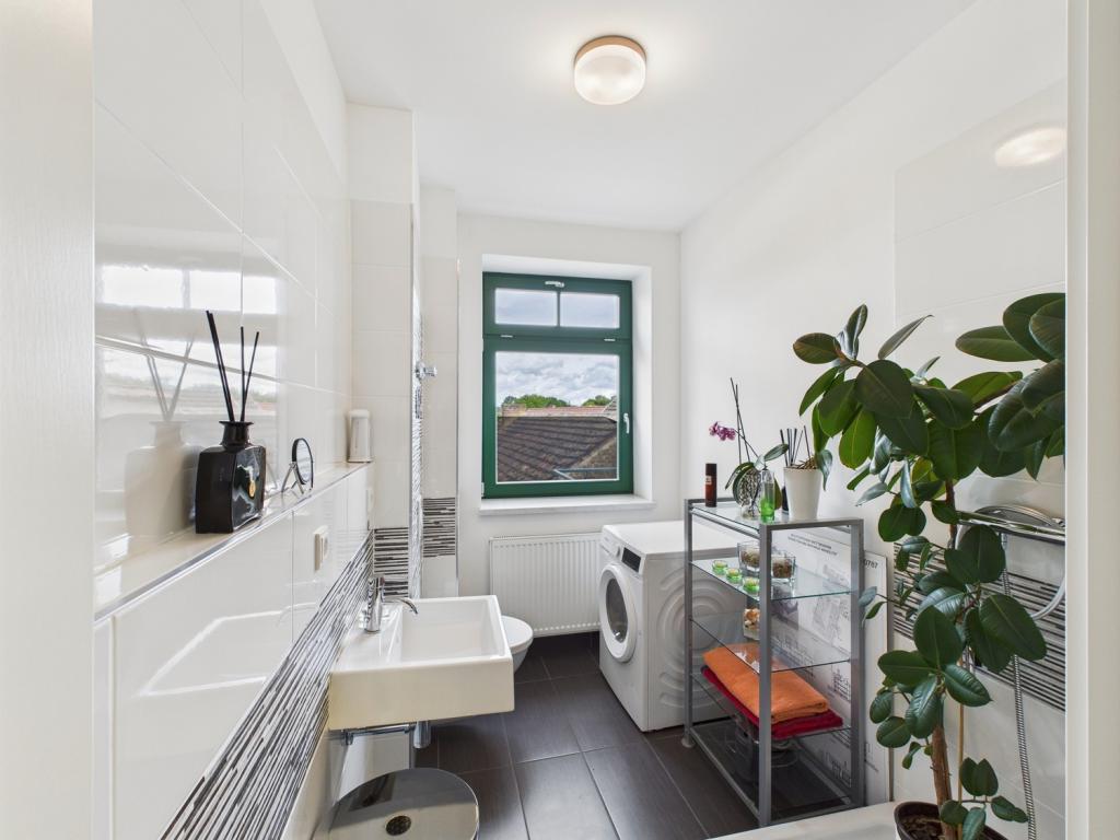 Hochwertige Wohnung mit Balkonen - Innenstadtlage - Photo 3