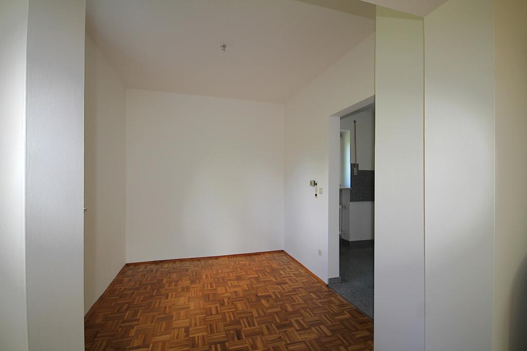 Großzügiges Einfamilienhaus mit großem Garten - Photo 3