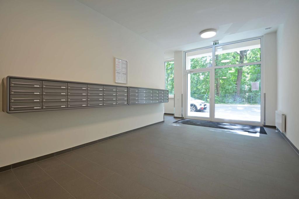 Moderne möblierte 2 Zimmer Neubauwohnung in Karlshorst mit Terrasse - Foto 4