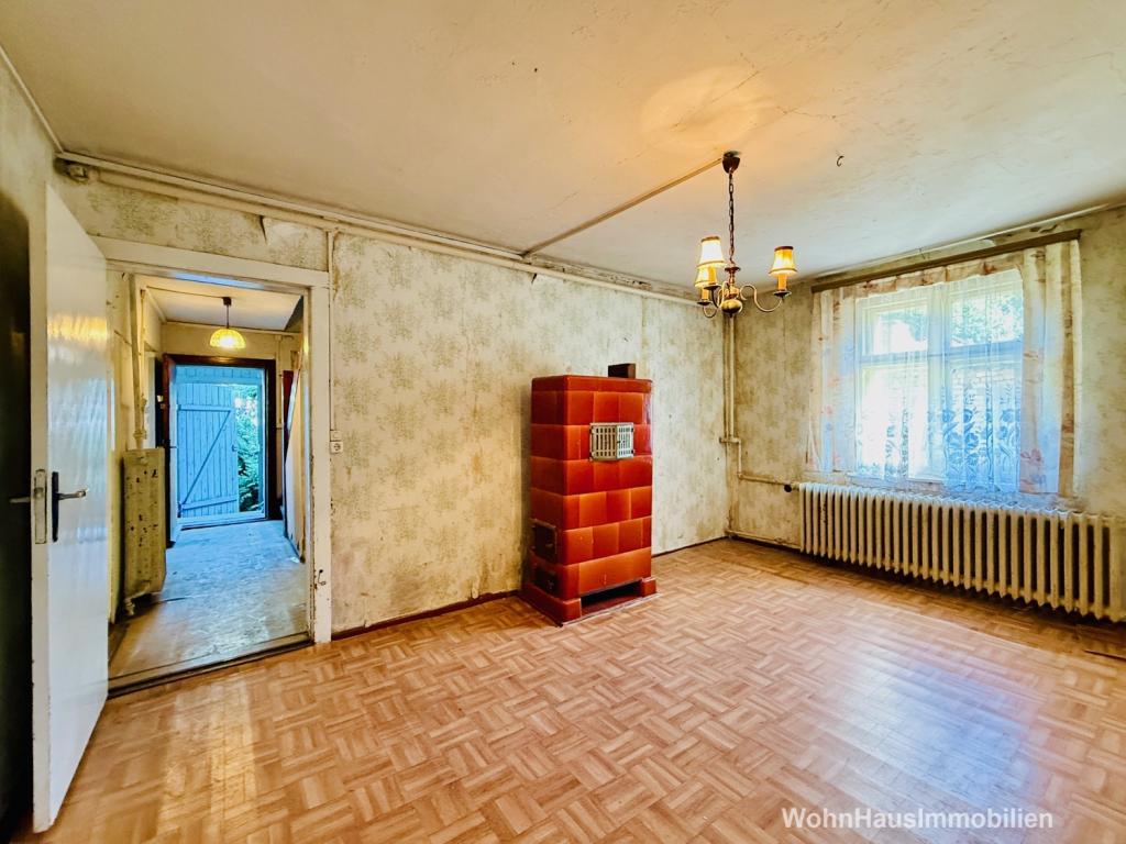 Wohnzimmer mit Ofen