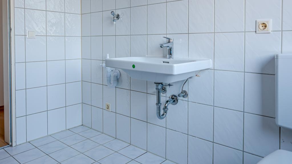 neues Waschbecken