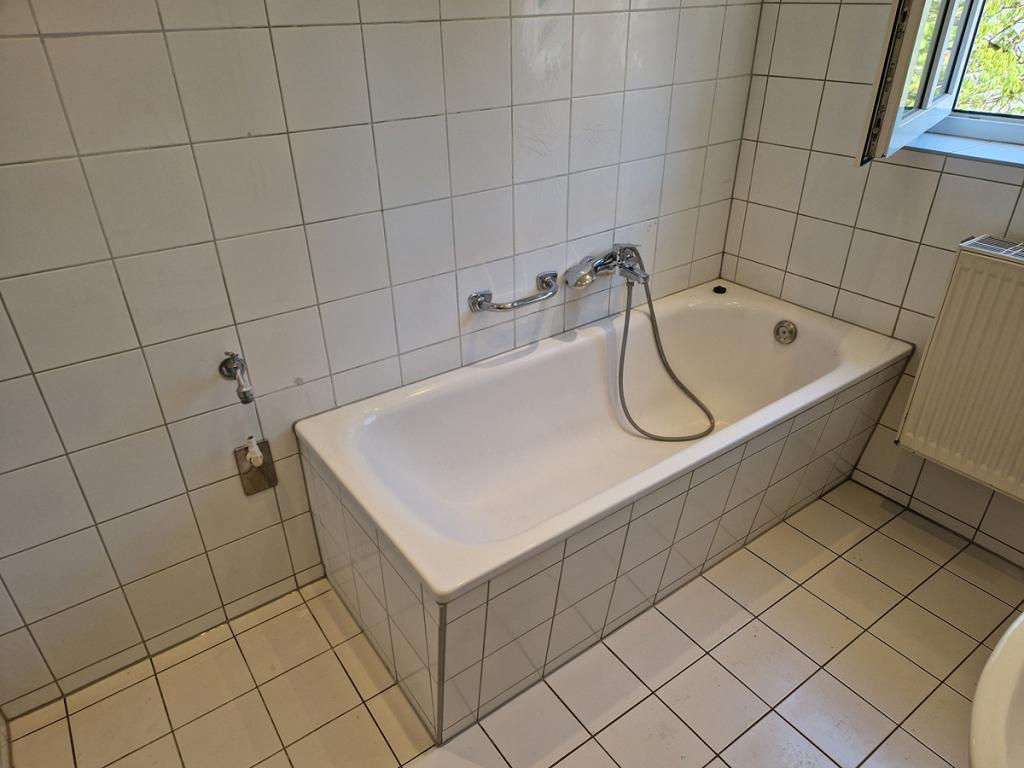 Eine attrakt. 3-RW m. Westbalkon & PKW-Aussenstellplatz kommt im 1.OG in Gera-Röppisch zur Vermietung. - Foto 5