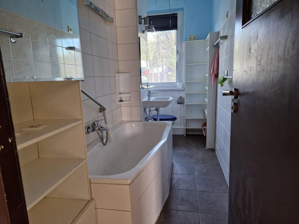 Geräumige 3-Zimmerwohnung mit Balkon im 1.OG in Gera-Langenberg zu vermieten. - Photo 2