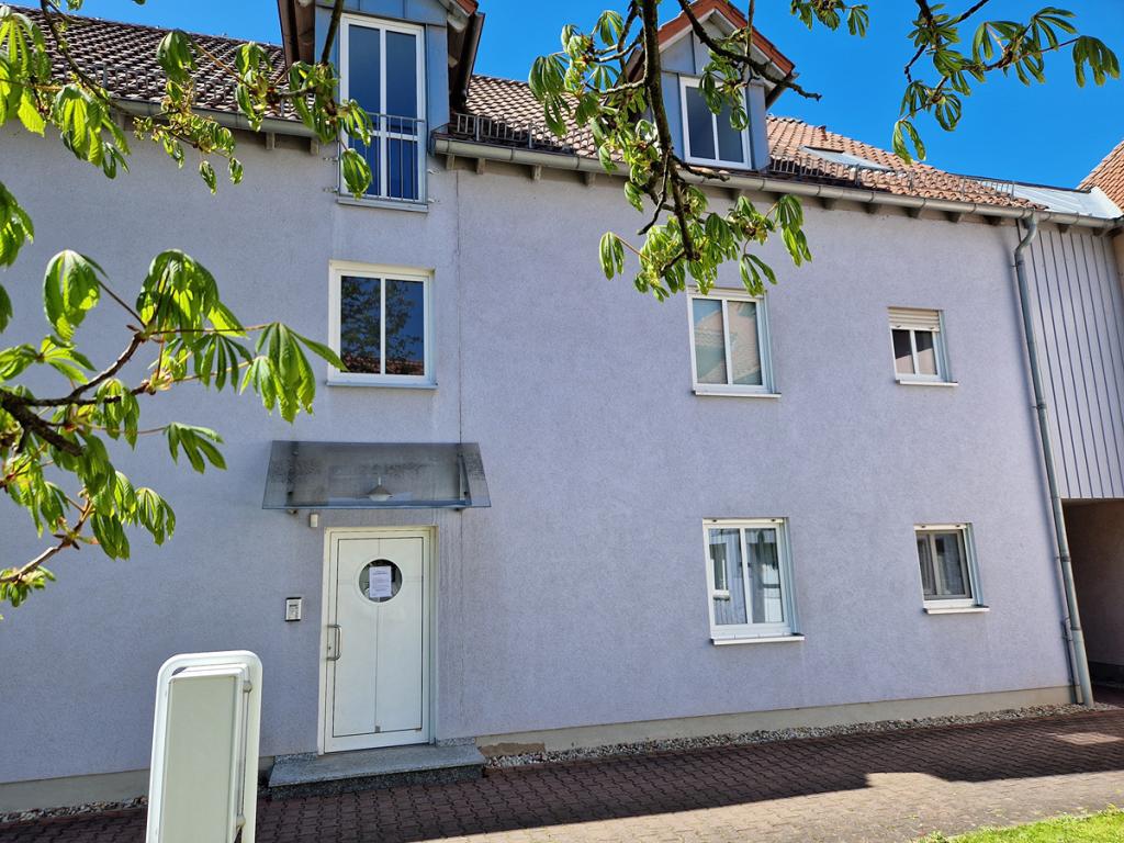 Charmante 2-Zimmerwohnung im Dachgeschoss eines Neubaues in südlicher idyllischer Stadtrandlage. - Photo 5