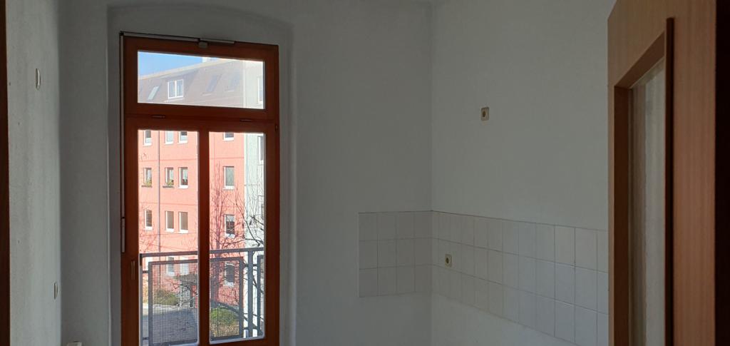 Attraktive 3-RW mit großem Balkon im 3.OG links im Ostviertel zu vermieten. - Photo 5