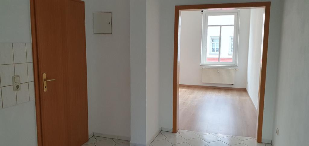 Attraktive zentrumsnahe 3-RW mit Balkon und neuem Laminatboden im Ostviertel von Gera zu vermieten. - Foto 5