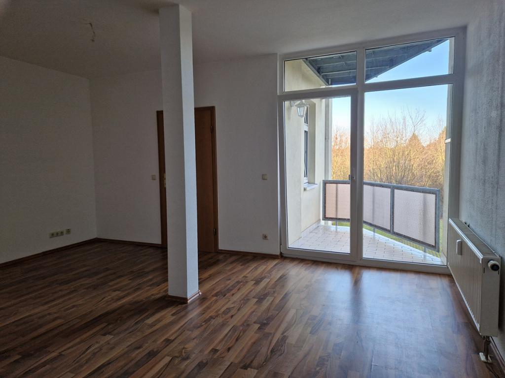 Attraktive 2-RW mit Balkon und Einbauküche im 1.OG am Reußpark Gera zu vermieten. - Foto 4