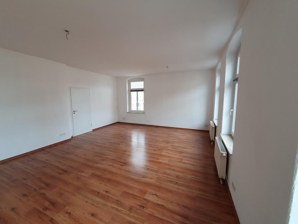 Eine attraktive 4-RW (Maisonette) mit großer Dachterrasse & 2 Bädern ist zemtrumsnah zu vermieten! - Photo 3