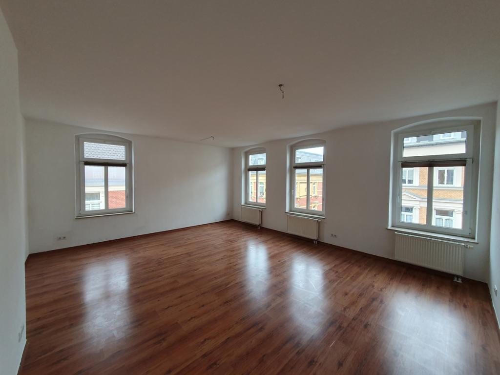 Eine attraktive 4-RW (Maisonette) mit großer Dachterrasse & 2 Bädern ist zemtrumsnah zu vermieten! - Photo 1