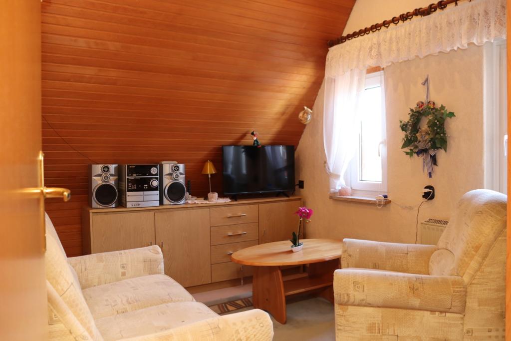 Dachgeschoss Schlafzimmer 2