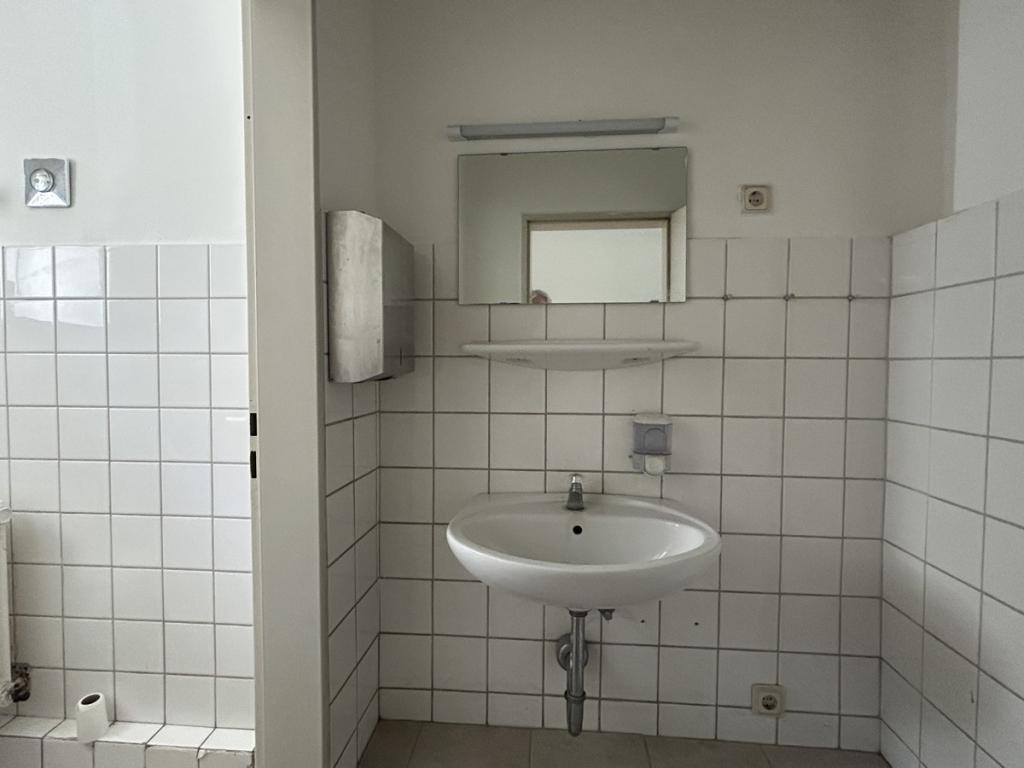 Sanitäre Anlage der Gewerbeeinheit