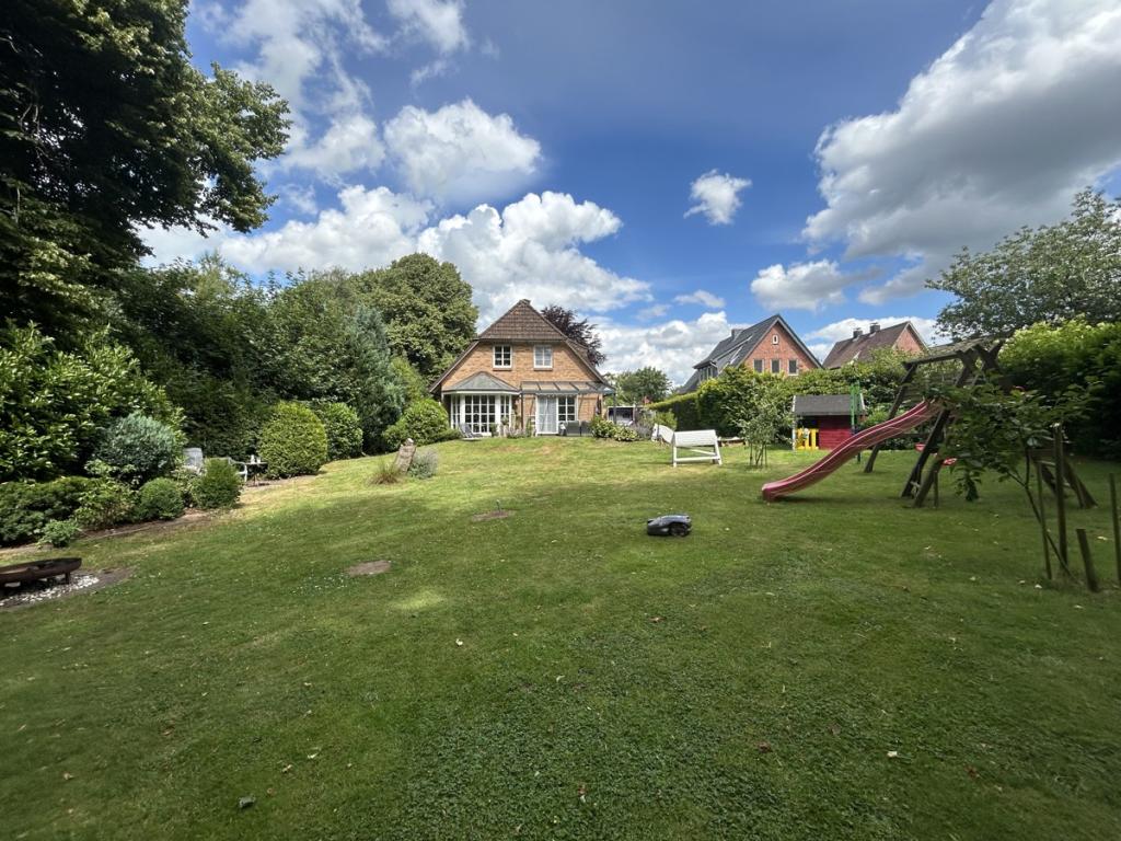 Blick aus dem Garten