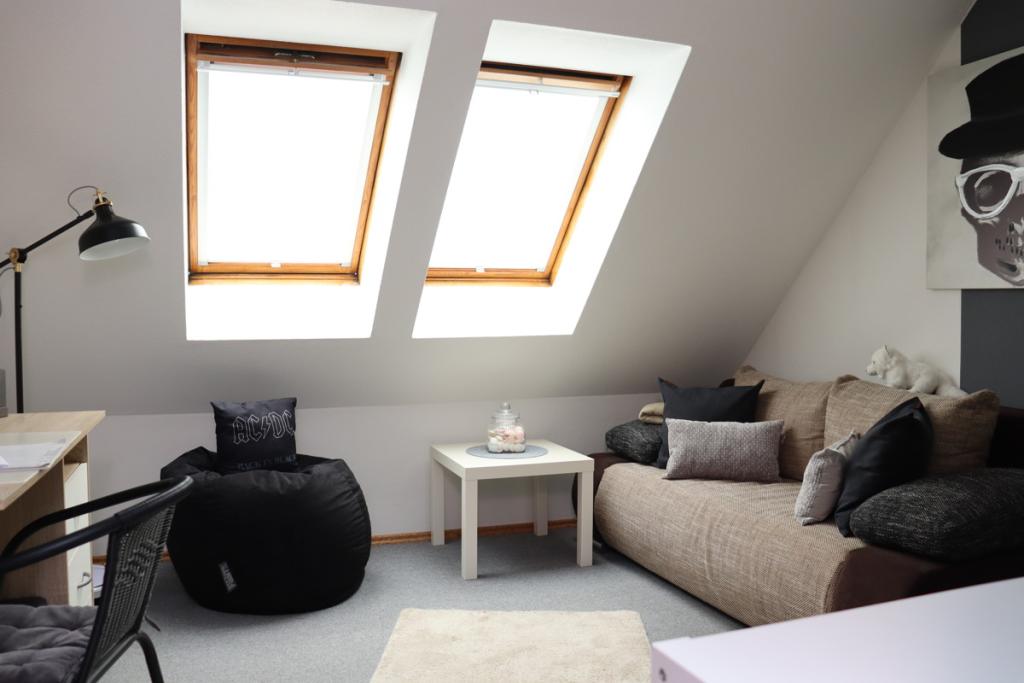 Schlafzimmer 2