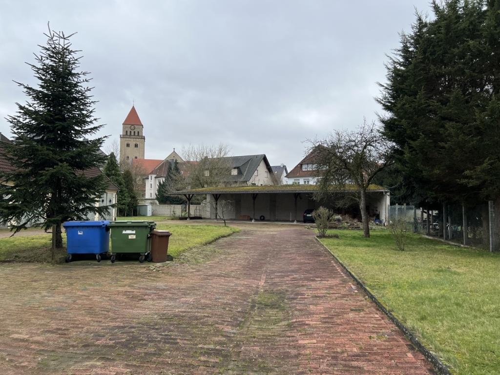 Überdachte Stellplätze