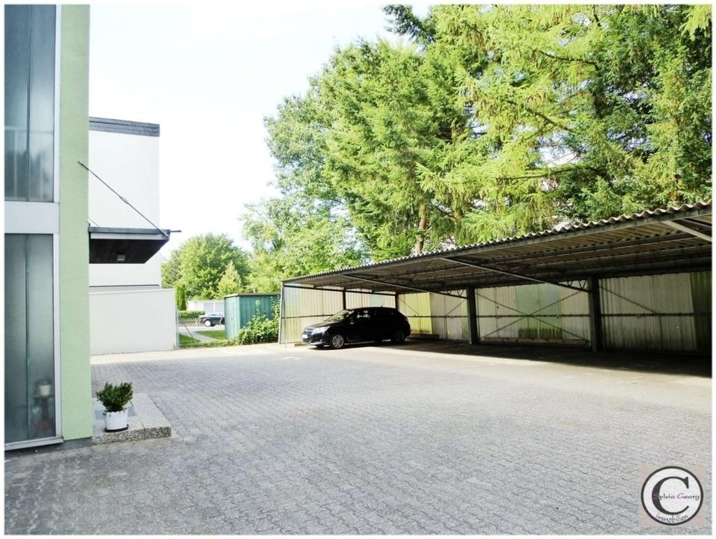 Carport ...