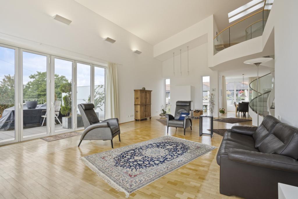 Luxuriöse Penthousewohnung mit Stellplatz, Sauna und Fahrstuhl bis in die Wohnung - Foto 4