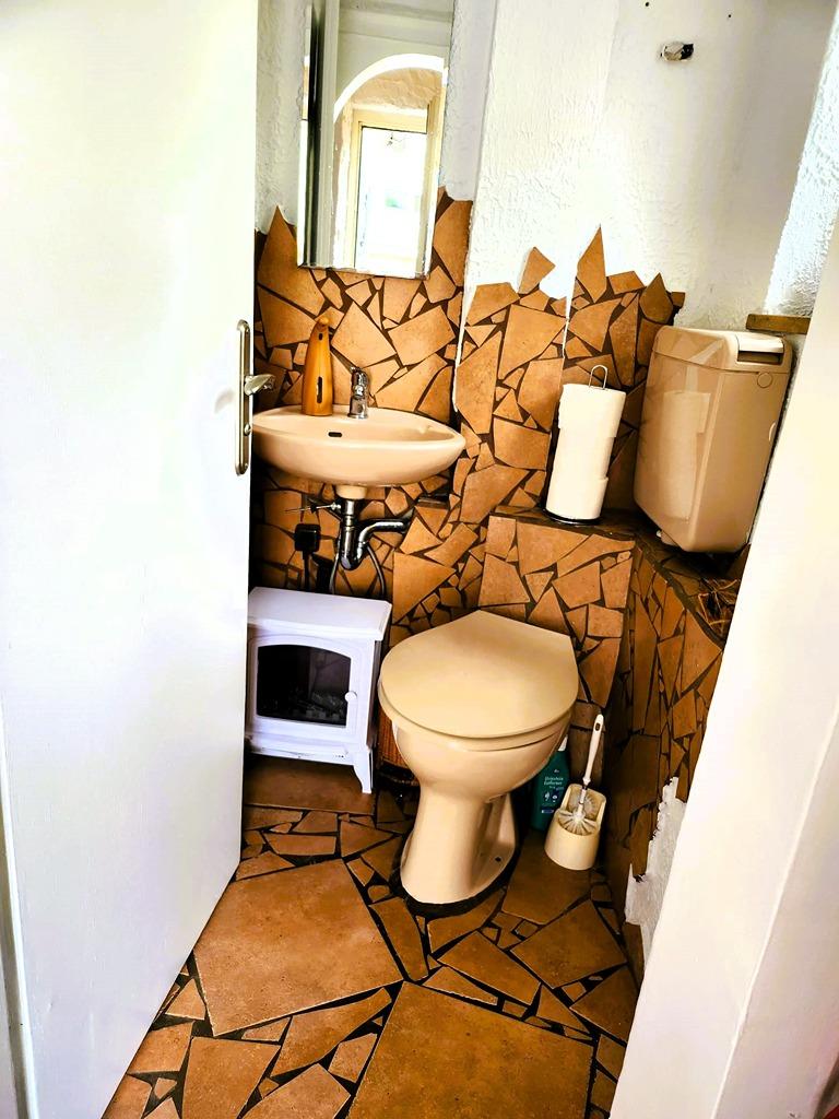 Landhaus Neusäß - Innen - Gäste WC EG.jpg