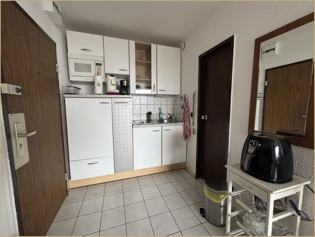 Sofort bezugsfertig: 40 m² möblierte 2-Zi.-Wohnung mit Balkon – Residenz Am Stadtgarten - Photo 5